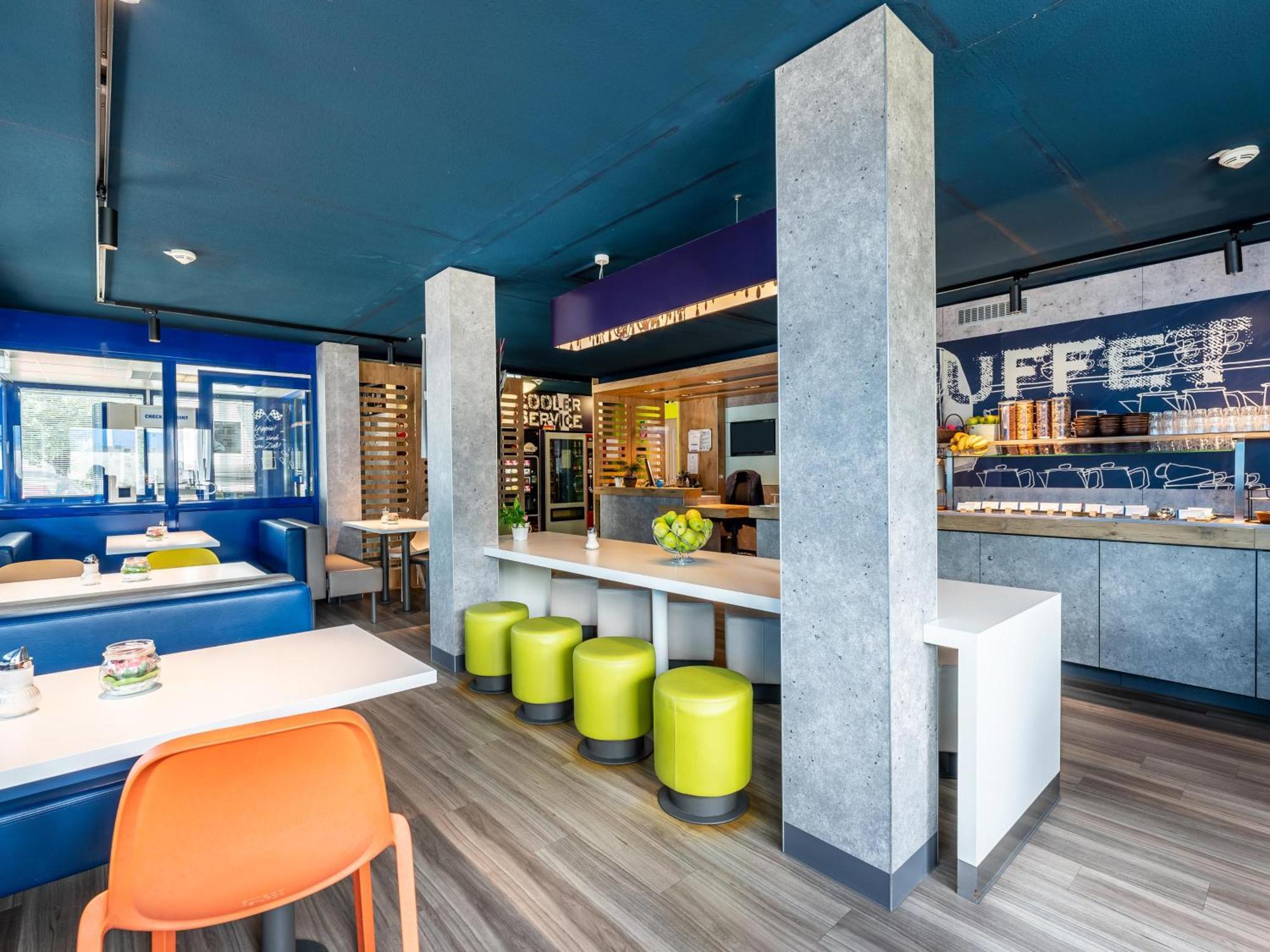 Hotel Freiburg-west 2*